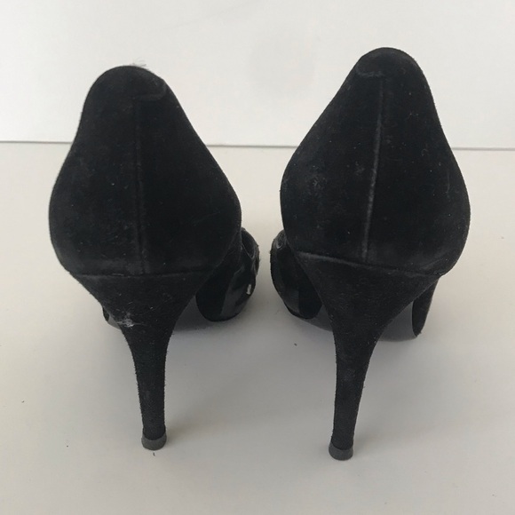 🔴CLEARANCE🔴 Givenchy Black Cut Out Pumps - Picture 4 of 4
